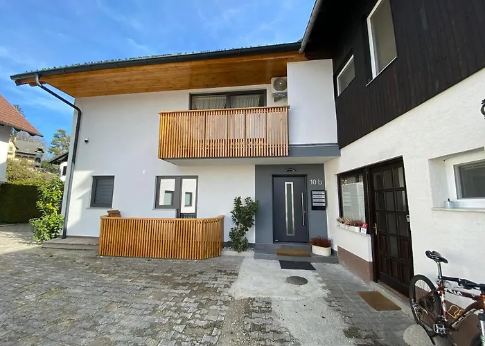 Bled Lake Apartment House